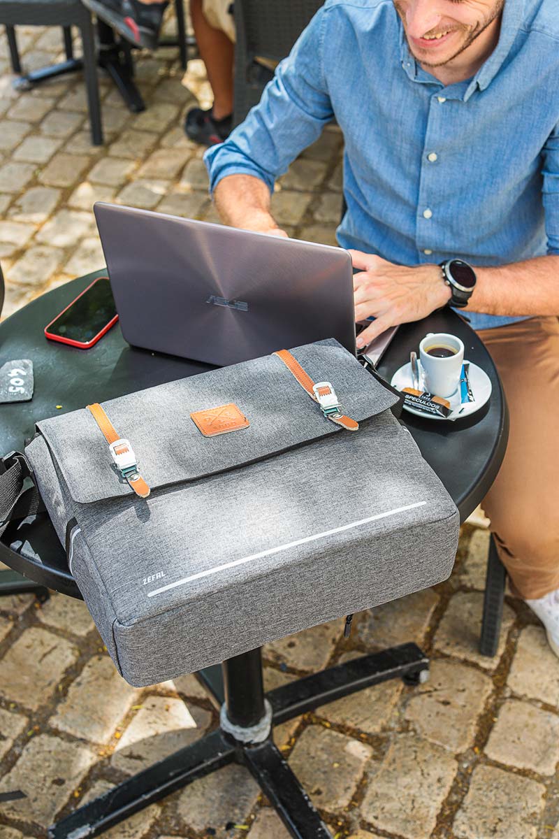 Zefal Urban Messenger Bag Zefal