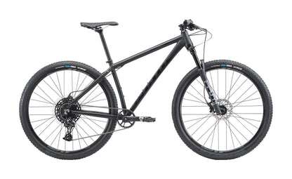 Apollo Comp 30 - XC MTB (Matte Black / Gloss Black)