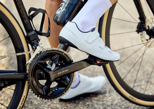 Shimano 105 PD-R7000 Road Pedals Shimano