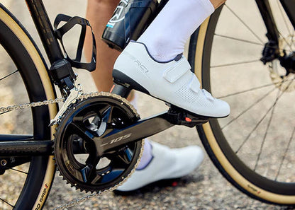 Shimano 105 PD-R7000 Road Pedals Shimano