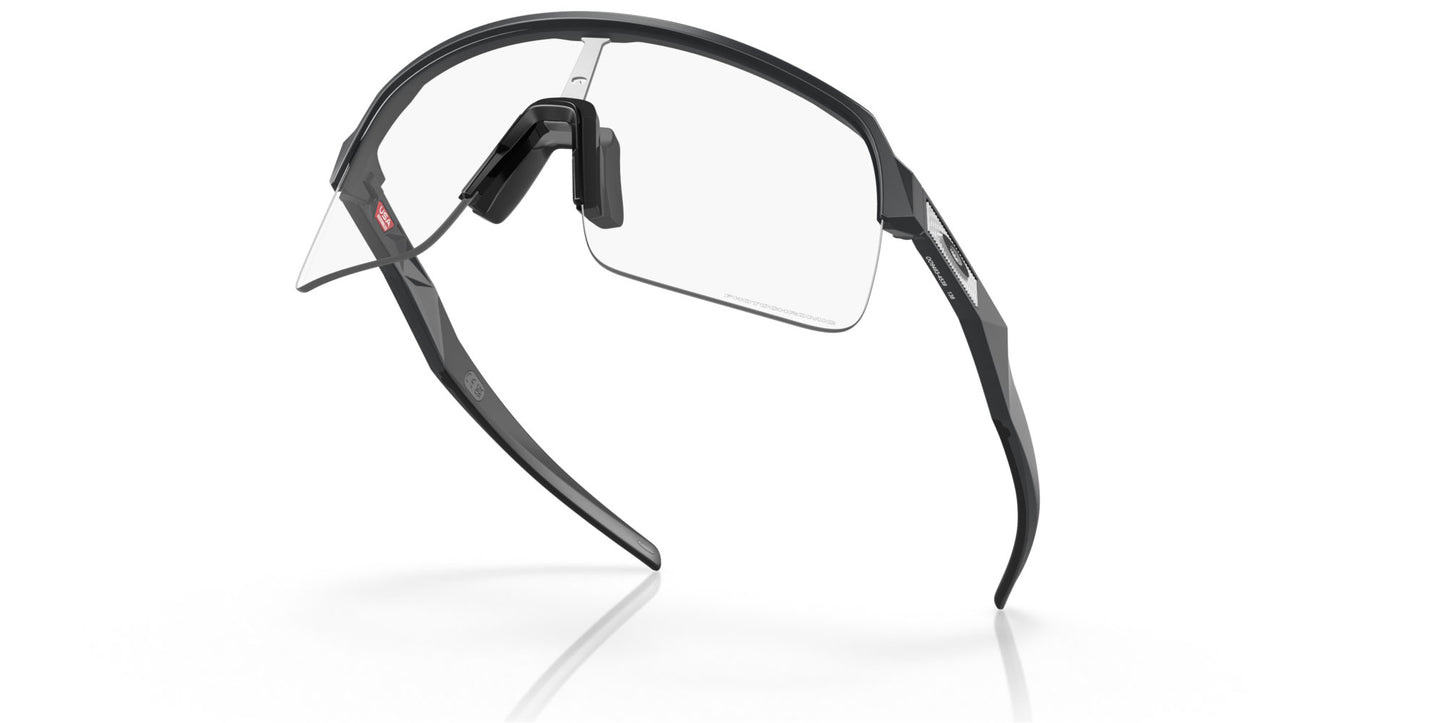 Oakley Sutro Lite Cycling Glasses (Matte Carbon / Clear to Black Iridium Photochromic)