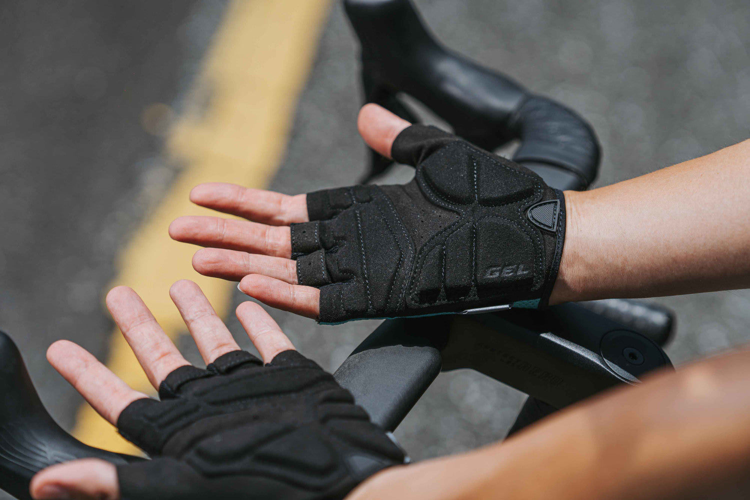 Giant Pace Gel Short Finger Glove Giant