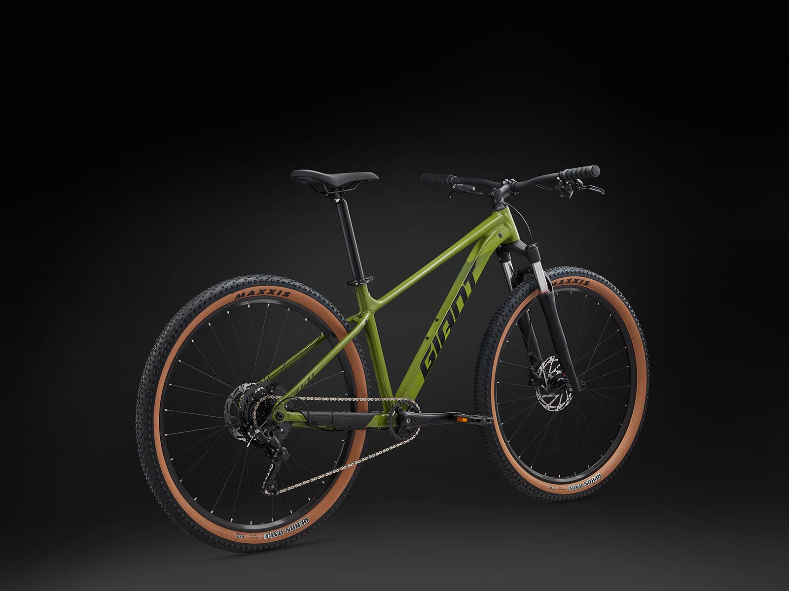 giant talon 2 bicycle Hardtail Mountain Bike (2025) Warehouse Built on a lightweight ALUXX aluminum frame 2019 Giant Talon 2 Value