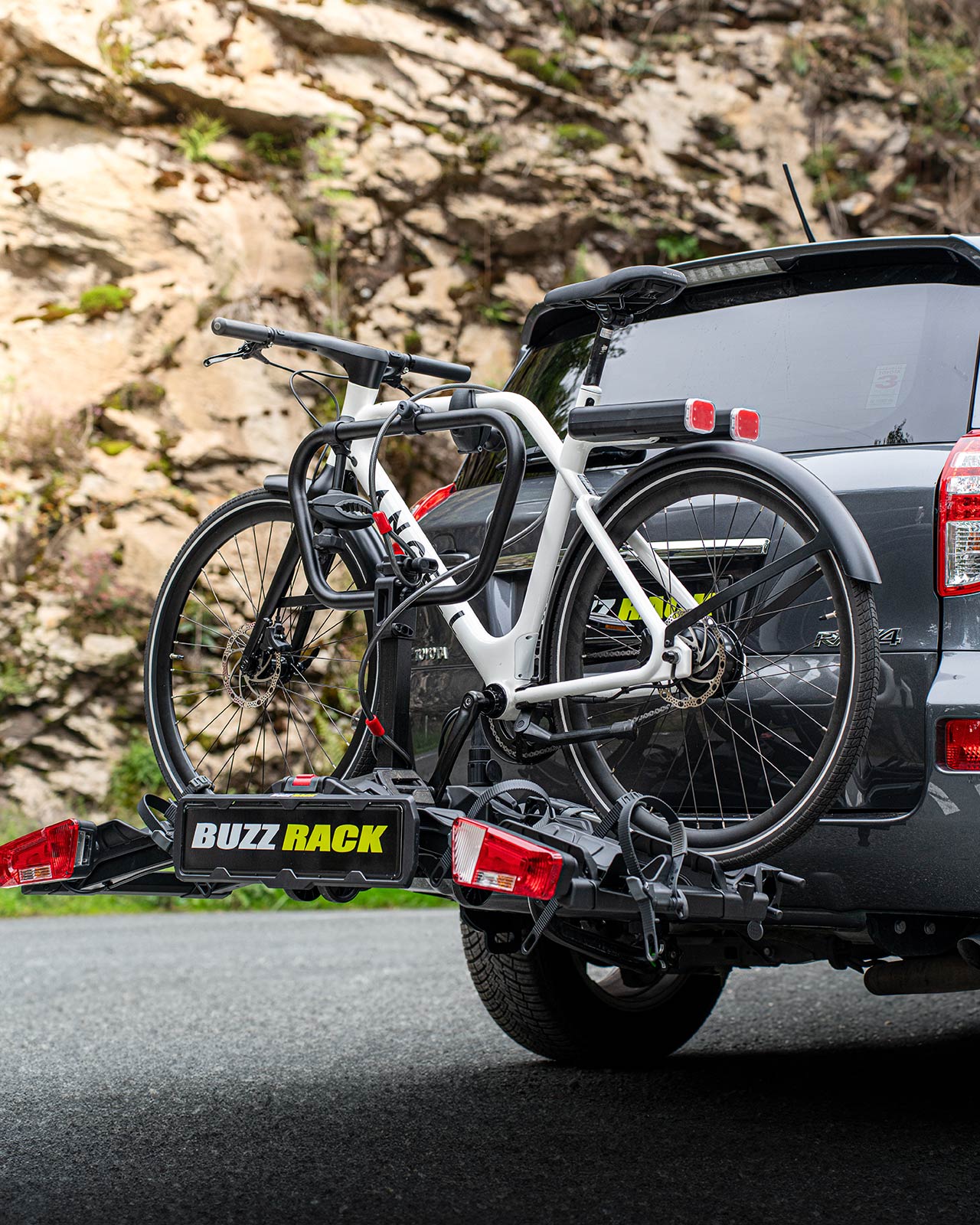 Buzzrack Scorpion Pro 2 (Tow Ball) 2 Bike Platform Rack Buzzrack