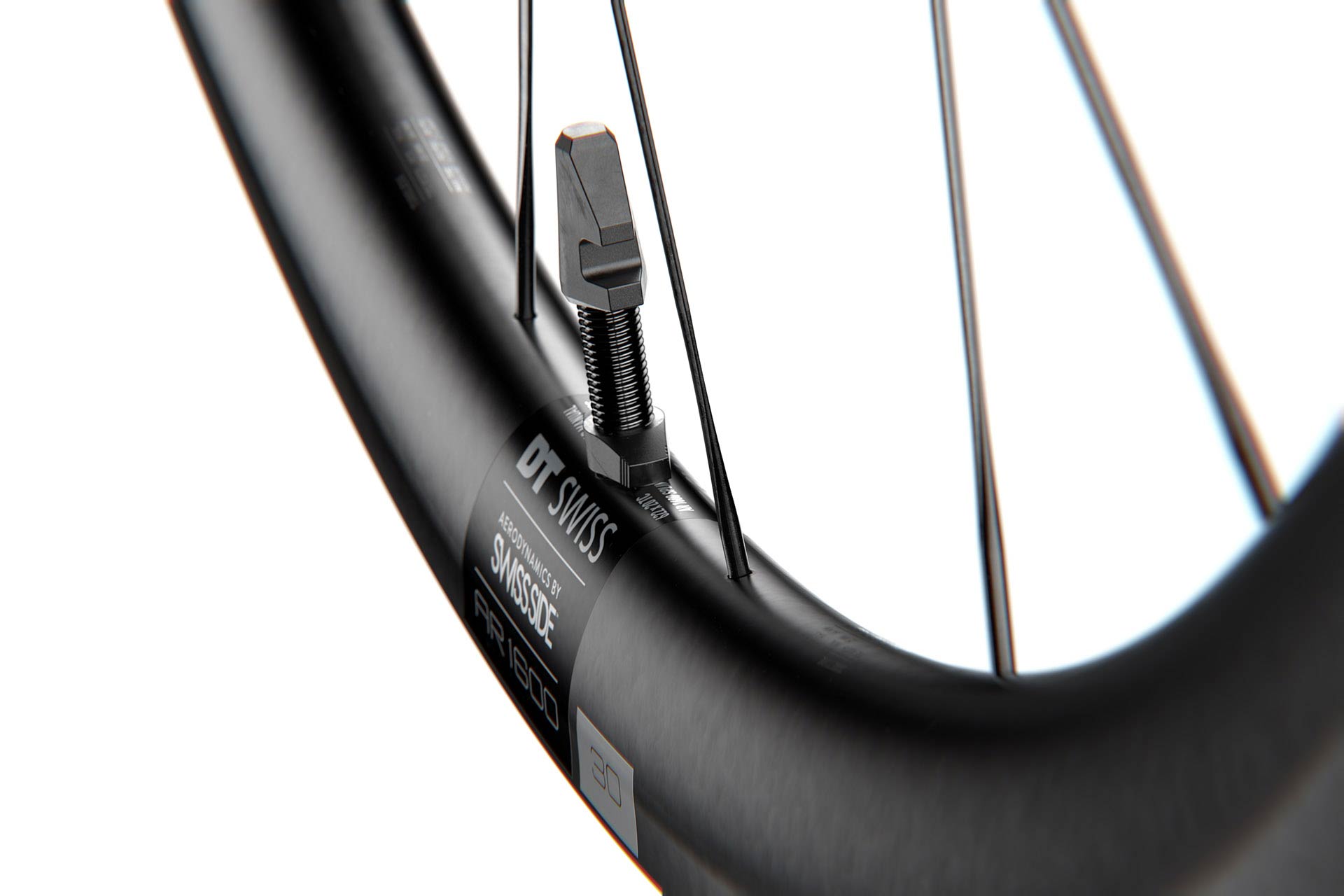 DT Swiss AR 1600 Spline 30 DB 700c 12 x 100 Aero Front Wheel
