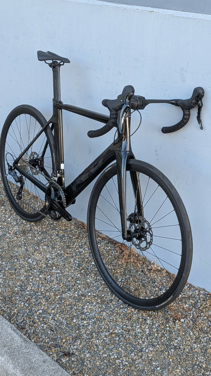 Ex-Showroom Felt AR | Advanced | 105 Road Bike (Black charcoal) Felt