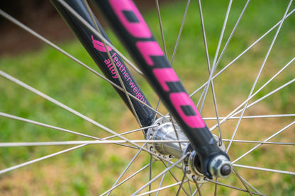 Neo+ 24 7s Girl's Bike (Brushed Alloy / Charcoal, Pink Fade)